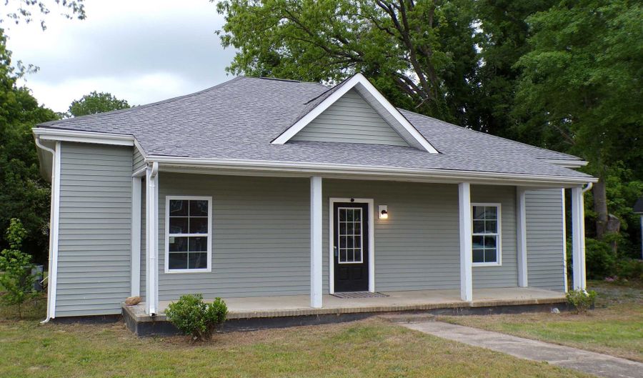 407 Green St, Belton, SC 29627 - 3 Beds, 2 Bath