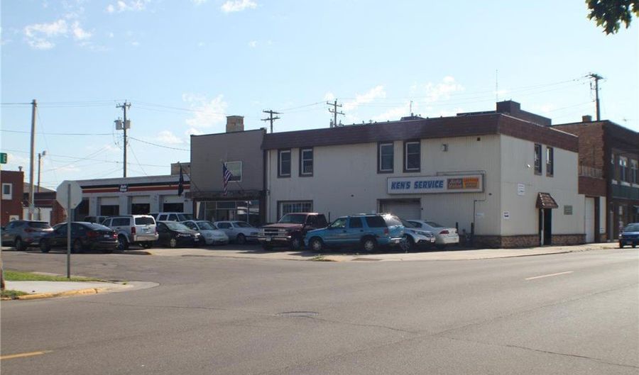 226 E Clark St, Albert Lea, MN 56007 - 0 Beds, 0 Bath