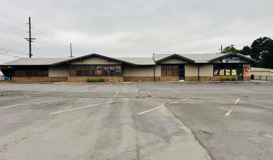 8600 US Highway 431, Albertville, AL 35951 - 0 Beds, 0 Bath