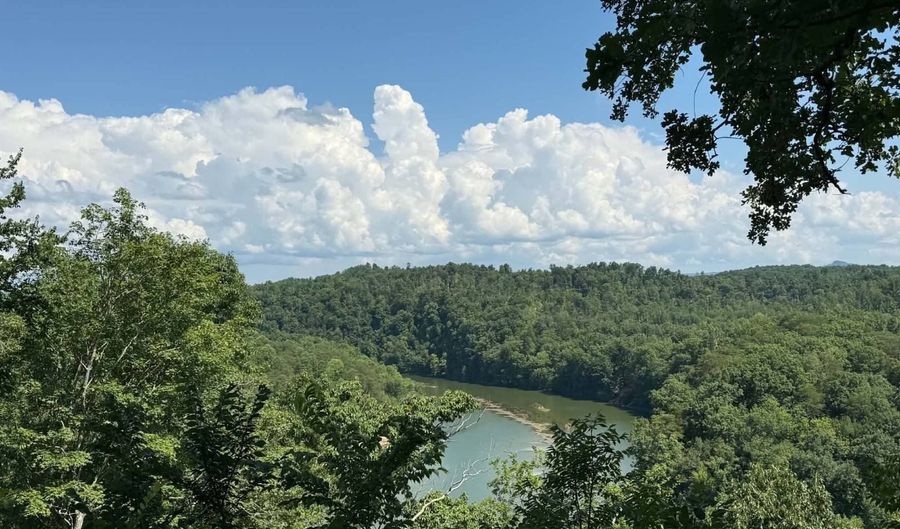 Spring Creek Estates lot # 7, Albany, KY 42602 - 0 Beds, 0 Bath