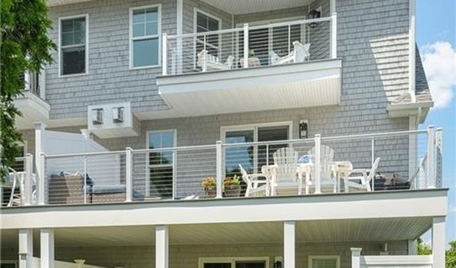 100 Algonquin Rd 13, Narragansett, RI 02882 - 3 Beds, 4 Bath