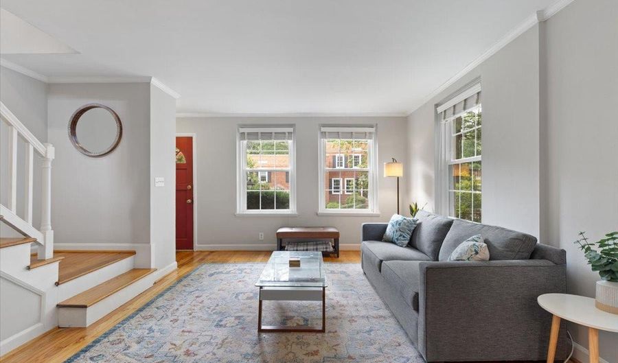 4825 27TH Rd S, Arlington, VA 22206 - 2 Beds, 2 Bath