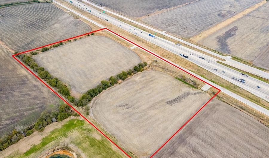 S I-35, Abbott, TX 76621 - 0 Beds, 0 Bath