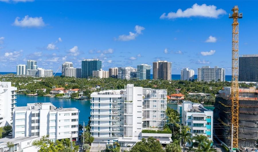 9821 E Bay Harbor Dr 402, Bay Harbor Islands, FL 33154 - 2 Beds, 2 Bath