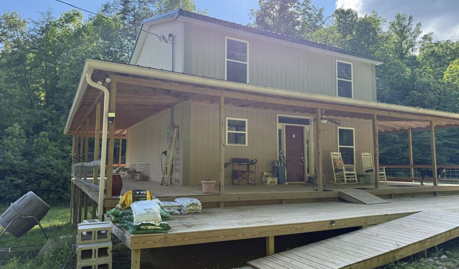 5185 State Highway 708, Beattyville, KY 41311 - 3 Beds, 2 Bath