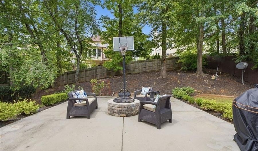 5346 Newport Bay Psge, Alpharetta, GA 30005 - 5 Beds, 5 Bath