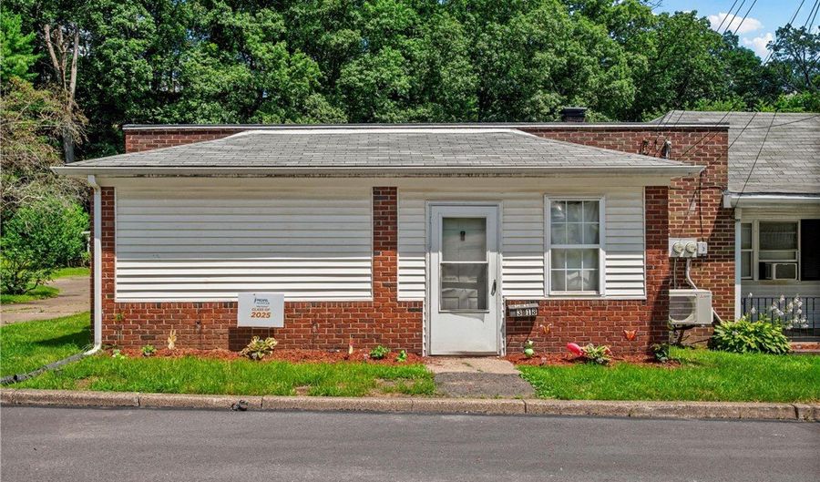 318 Penn Ave, Aliquippa, PA 15001 - 8 Beds, 6 Bath