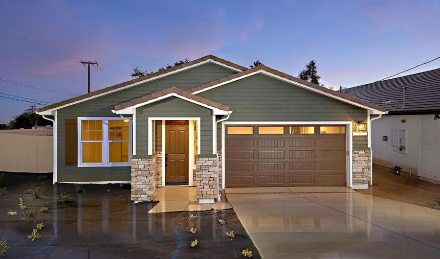 2 W Pine St, Altadena, CA 91001 - 4 Beds, 4 Bath
