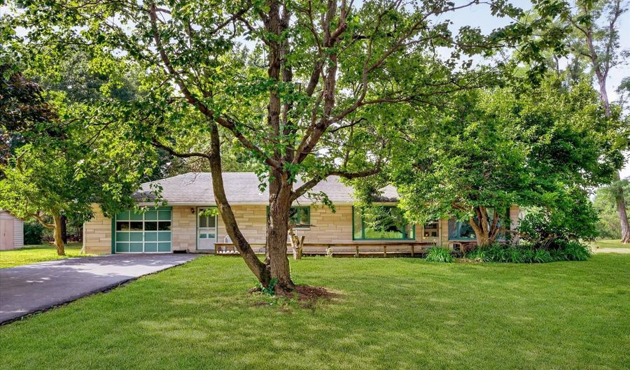 5201 E County Road 450 N, Albany, IN 47320 - 3 Beds, 1 Bath