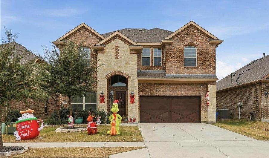 209 Mineral Point Dr, Aledo, TX 76008 - 4 Beds, 4 Bath