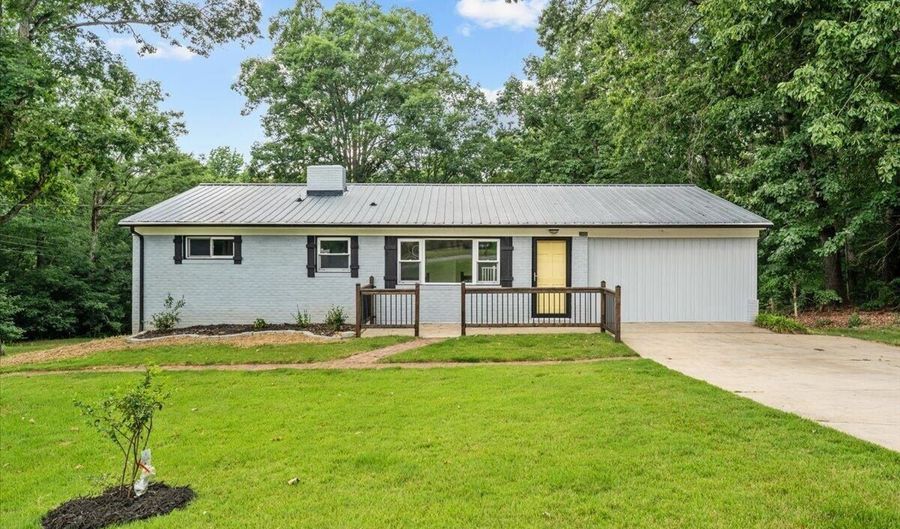 2006 Lambert Dr, Asheboro, NC 27205 - 3 Beds, 3 Bath