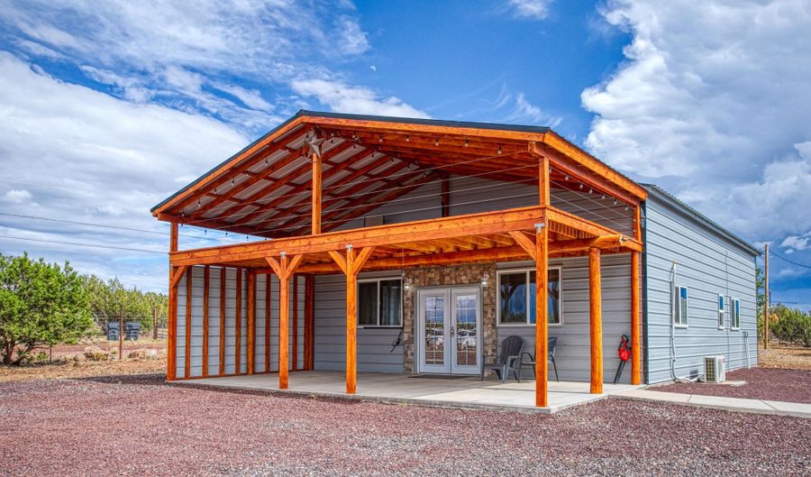 97 Burns Rd, Concho, AZ 85924 - 4 Beds, 2 Bath