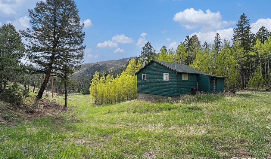 5959 Stove Prairie Rd, Bellvue, CO 80512 - 1 Beds, 2 Bath