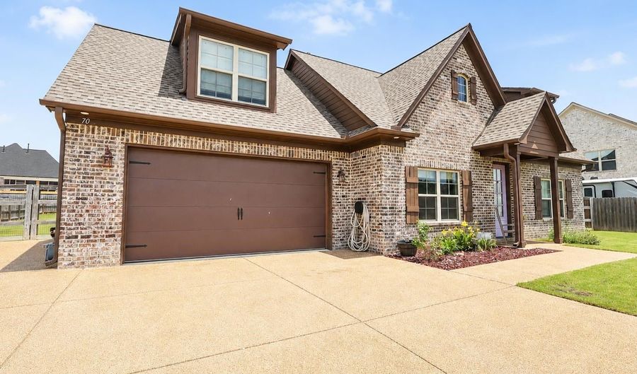 70 CHESTNUT Cv, Atoka, TN 38004 - 5 Beds, 3 Bath