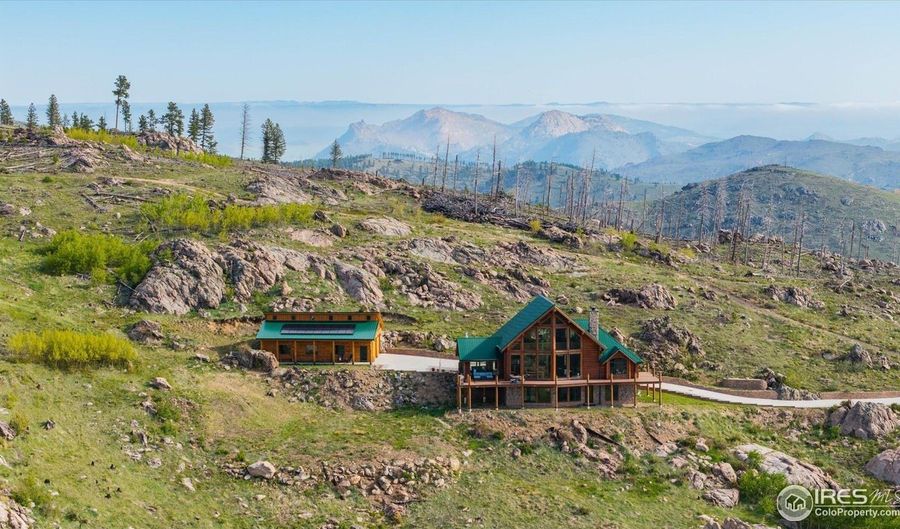 4119 Davis Ranch Rd, Bellvue, CO 80512 - 4 Beds, 3 Bath
