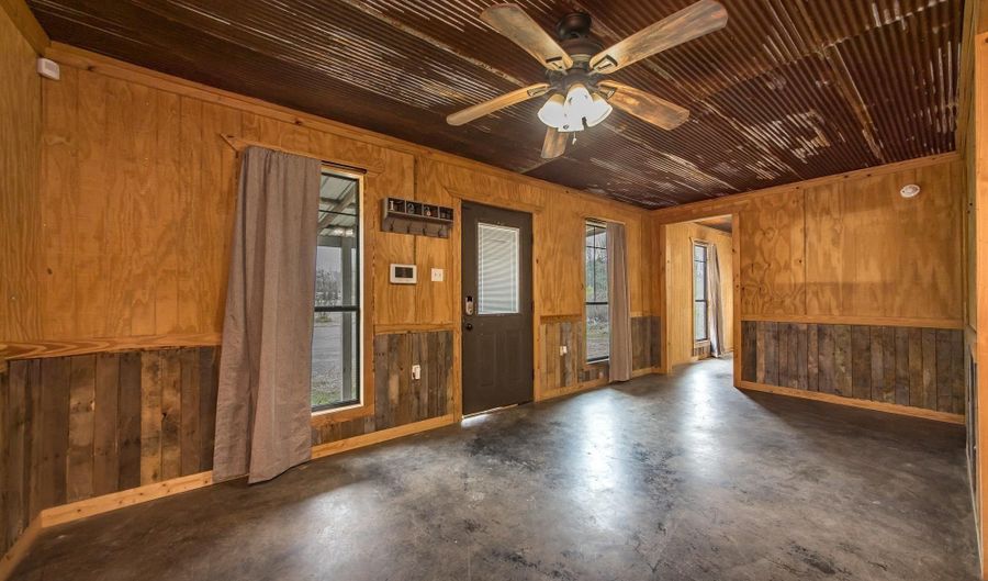 6153 AR Highway 319 W, Austin, AR 72007 - 3 Beds, 1 Bath