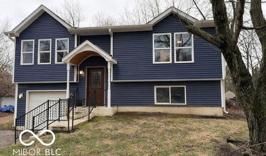 8917 Rock Island Ct, Indianapolis, IN 46217 - 4 Beds, 2 Bath