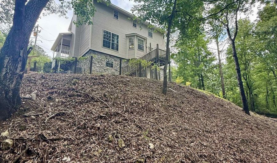 105 ACORN Cir, Alabaster, AL 35007 - 3 Beds, 3 Bath