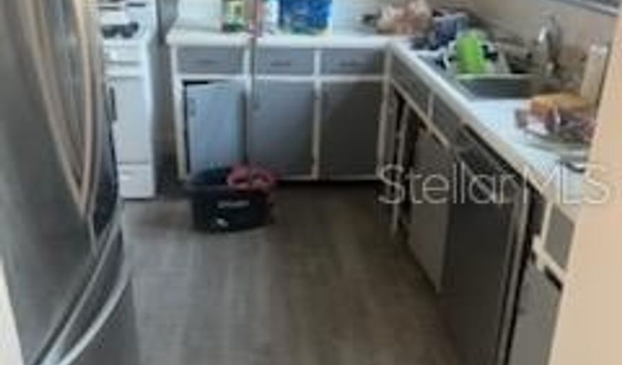 1005 E MAIN St, Bartow, FL 33830 - 4 Beds, 2 Bath