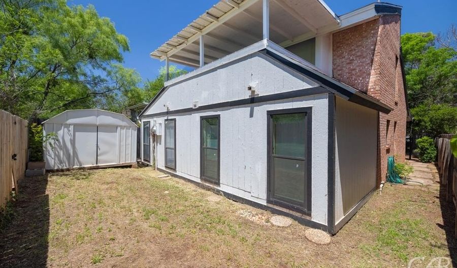 31 Harbour Town St, Abilene, TX 79606 - 4 Beds, 3 Bath
