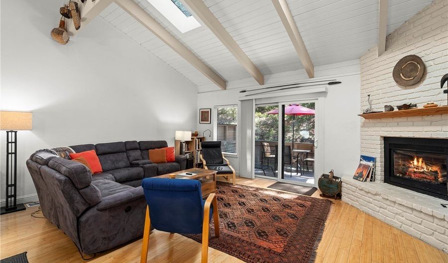 321 Ski Way 103, Incline Village, NV 89451 - 3 Beds, 3 Bath