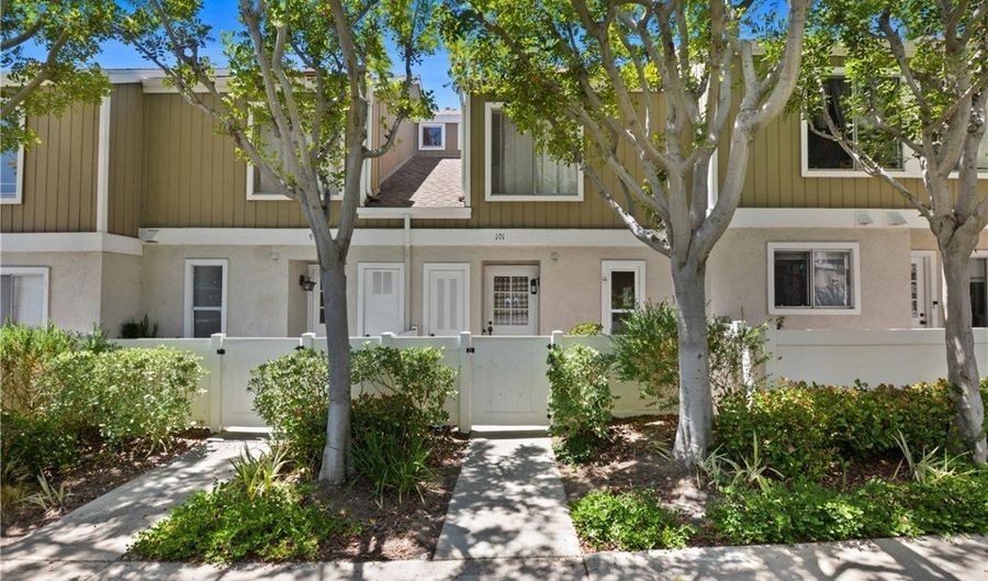101 Abbeywood Ln, Aliso Viejo, CA 92656 - 2 Beds, 1 Bath