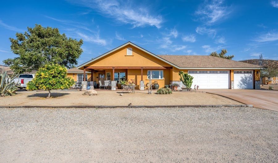 34554 Koontz Rd, Agua Dulce, CA 91390 - 3 Beds, 3 Bath