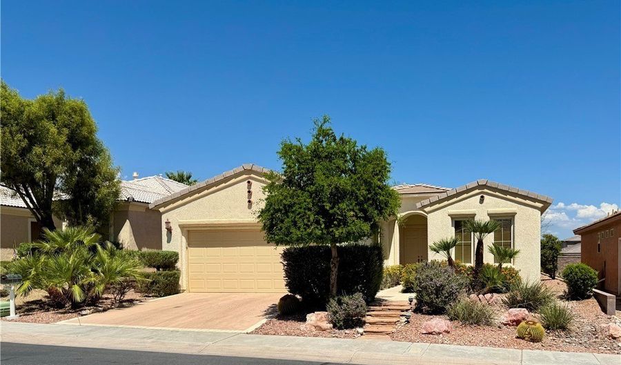 10700 Angelo Tenero Ave, Las Vegas, NV 89135 - 2 Beds, 2 Bath