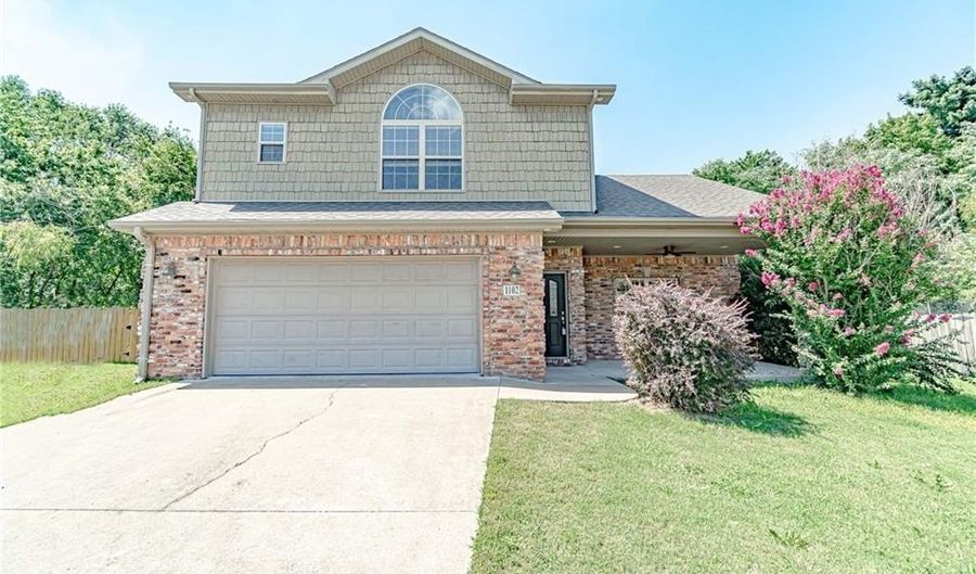 1102 SE Phoenix St, Bentonville, AR 72712 - 3 Beds, 2 Bath