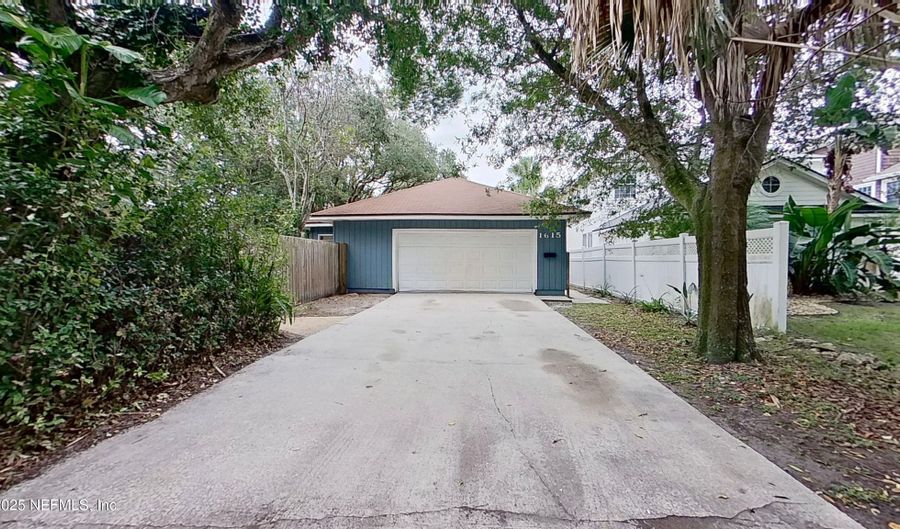 1615 SEMINOLE Rd, Atlantic Beach, FL 32233 - 3 Beds, 2 Bath