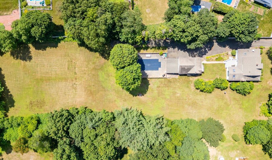 934 Jerome Ave, Bristol, CT 06010 - 3 Beds, 2 Bath