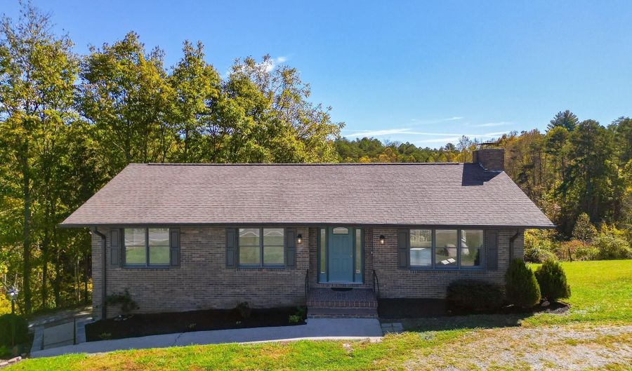 1248 Jenkins Valley Rd, Alexander, NC 28701 - 3 Beds, 3 Bath