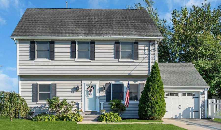 20 Starboard St, Beachwood, NJ 08722 - 4 Beds, 2 Bath