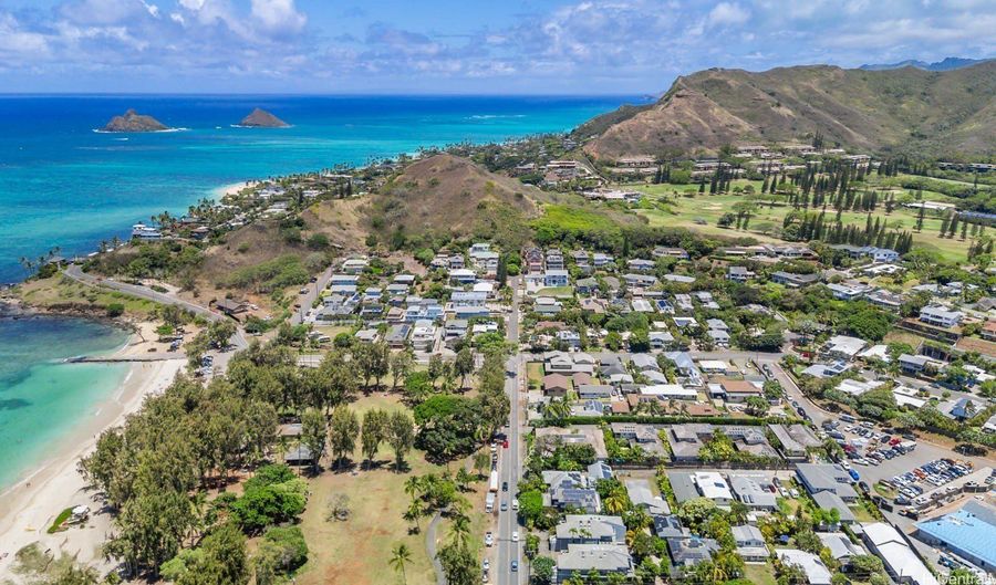 567 Kawailoa Rd D, Kailua, HI 96734 - 4 Beds, 3 Bath