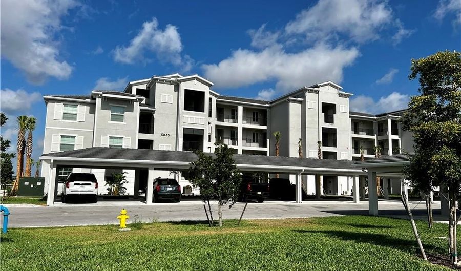 5835 Double Eagle Cir 4714, Ave Maria, FL 34142 - 2 Beds, 2 Bath