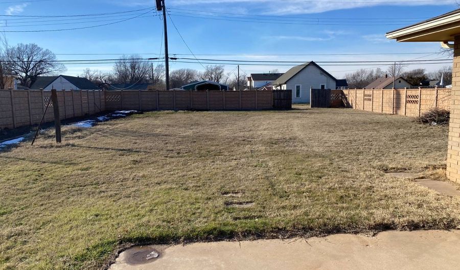 713 2nd, Alva, OK 73717 - 3 Beds, 3 Bath