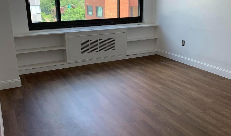 1021 ARLINGTON Blvd 609, Arlington, VA 22209 - 1 Beds, 1 Bath