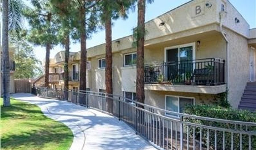 9860 Dale Ave B10, Spring Valley, CA 91977 - 1 Beds, 1 Bath