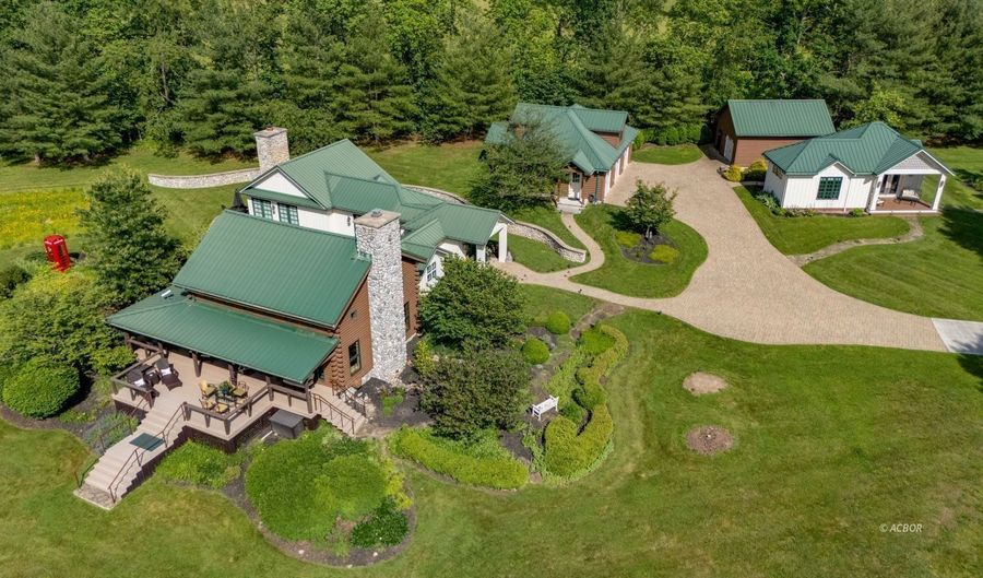 850 State Route 681, Albany, OH 45710 - 3 Beds, 4 Bath