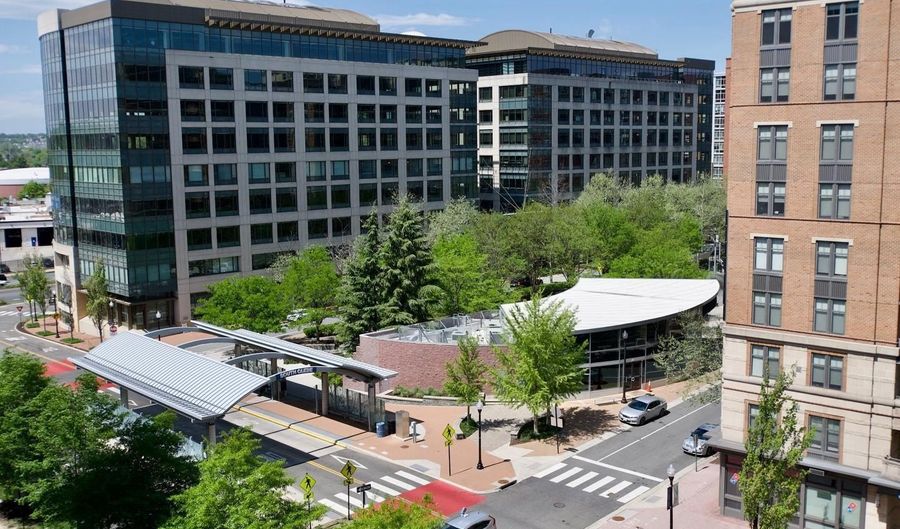 3600 S GLEBE Rd 330W, Arlington, VA 22202 - 1 Beds, 1 Bath