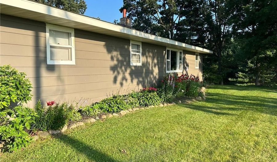 506 130th St, Amery, WI 54001 - 5 Beds, 2 Bath