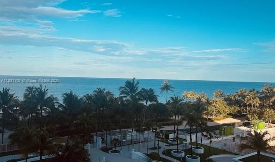 10275 COLLINS Ave 514, Bal Harbour, FL 33154 - 1 Beds, 2 Bath