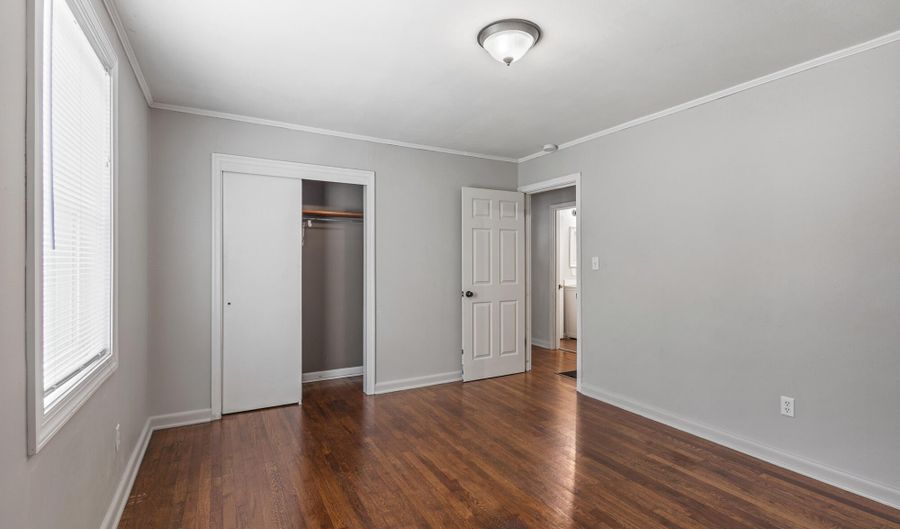 922 Barnabas St, Athens, TN 37303 - 3 Beds, 1 Bath