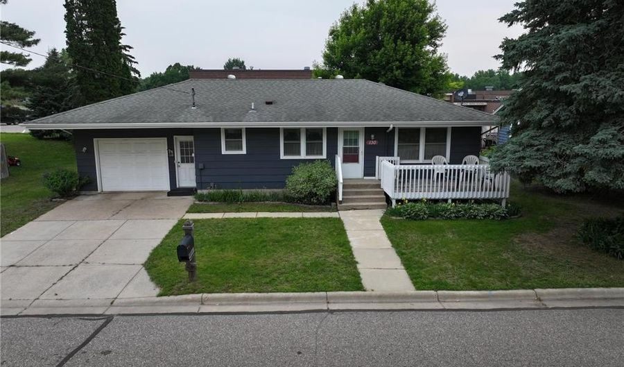 130 Chestnut St E, Annandale, MN 55302 - 3 Beds, 2 Bath