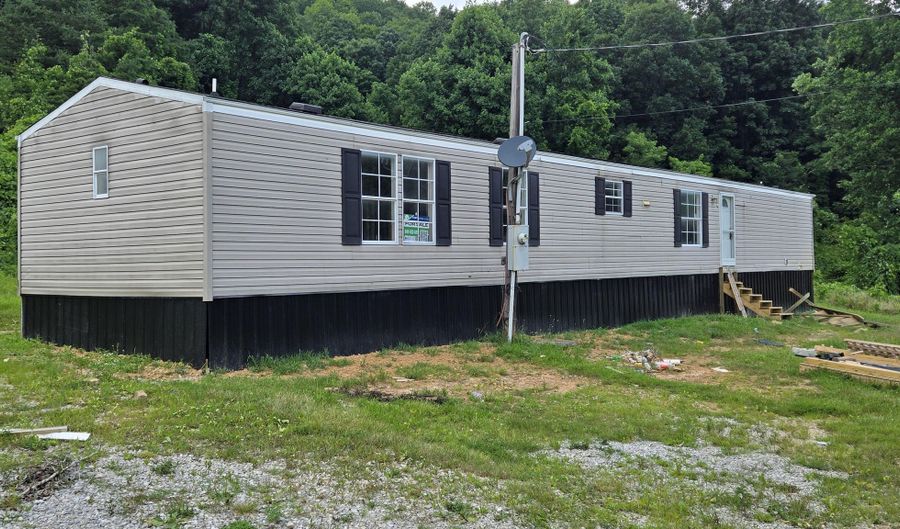 197 Gregory Hines Ln, Barbourville, KY 40906 - 4 Beds, 2 Bath