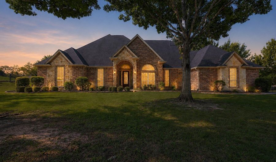 1409 Cherry Hill Ct, Aledo, TX 76008 - 4 Beds, 4 Bath