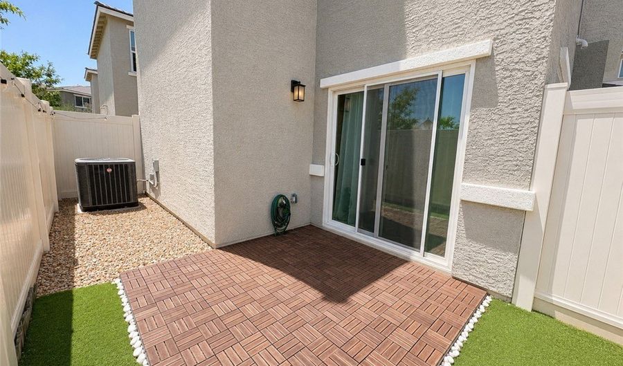 2872 Atomic Tangerine Way 1, Las Vegas, NV 89183 - 3 Beds, 2 Bath