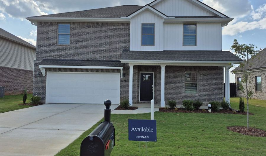 16907 Whispering Pnes, Athens, AL 35611 - 5 Beds, 3 Bath