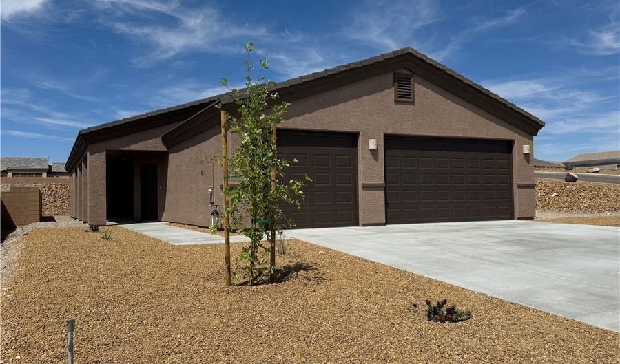 2645 Cross Timbers Trl, Bullhead City, AZ 86442 - 2 Beds, 2 Bath
