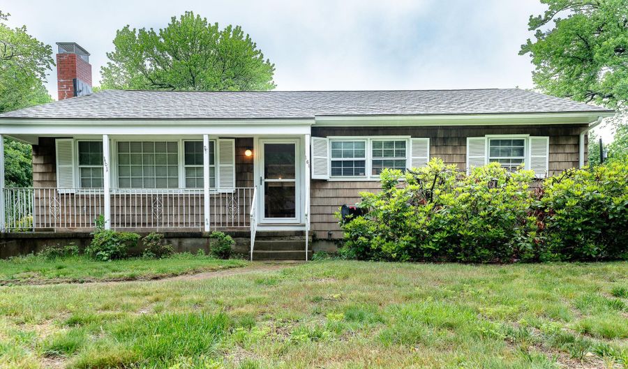 161 E Washington Ave, Atlantic Highlands, NJ 07716 - 3 Beds, 3 Bath